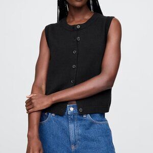 NWT Gap Cropped Cardigan Sweater Vest
